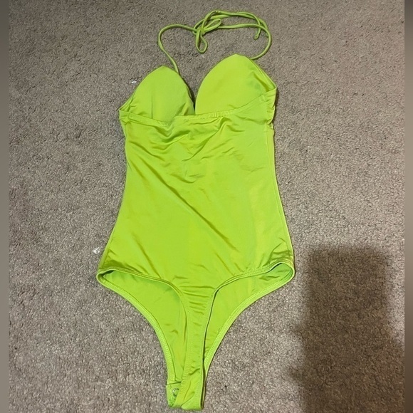 Express body contour like green cut out bodysuit top size X Small - Picture 7 of 9